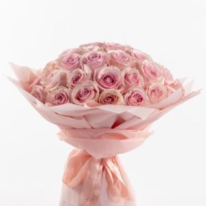 hand bouquet-peach-rose