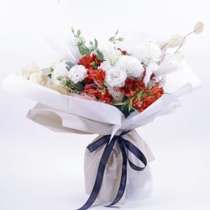 Apple Dried Flower Pampas dried Astomeria dew white Canation white Eustoma white