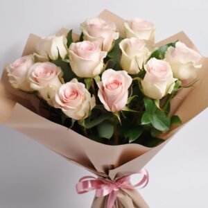 light-pink-rose-bouquet