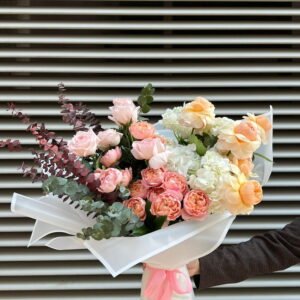 Floral-Bouquet-for-delievery-in-dubai