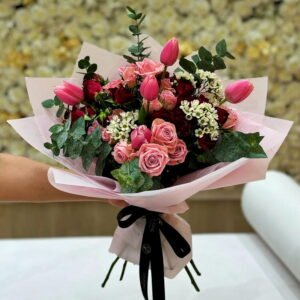 pink-bouquet-for-delivery-dubai