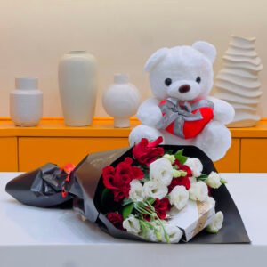 bear-and-bouquet-2