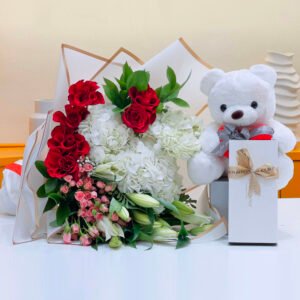 bear-and-medium-bouquet